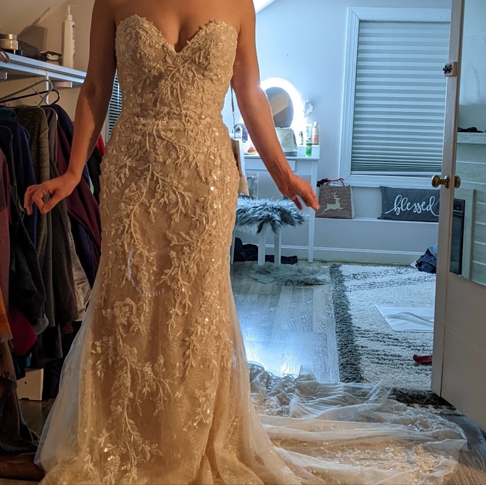 Maggie Sottero Wedding Dress - Ivory Over Antique Blush - Size 8